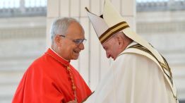 Prevost junto al Papa Francisco