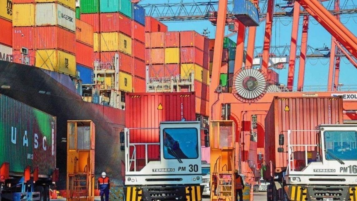 Aseguran que, “la eliminación del impuesto PAIS golpea de lleno las cuentas nacionales”