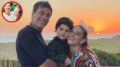 Nicolás Repetto junto a Juana Repetto y su hijo