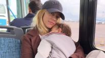 Nicole Neumann junto a su hijo Cruz Urcera