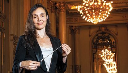 Directora principal de la Filarmónica de Buenos Aires. Carrera internacional, trascender con la música, maternidad y familia.