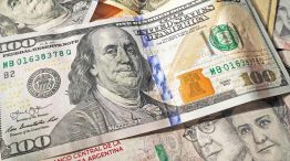 100525_dolar_pesos_na_g