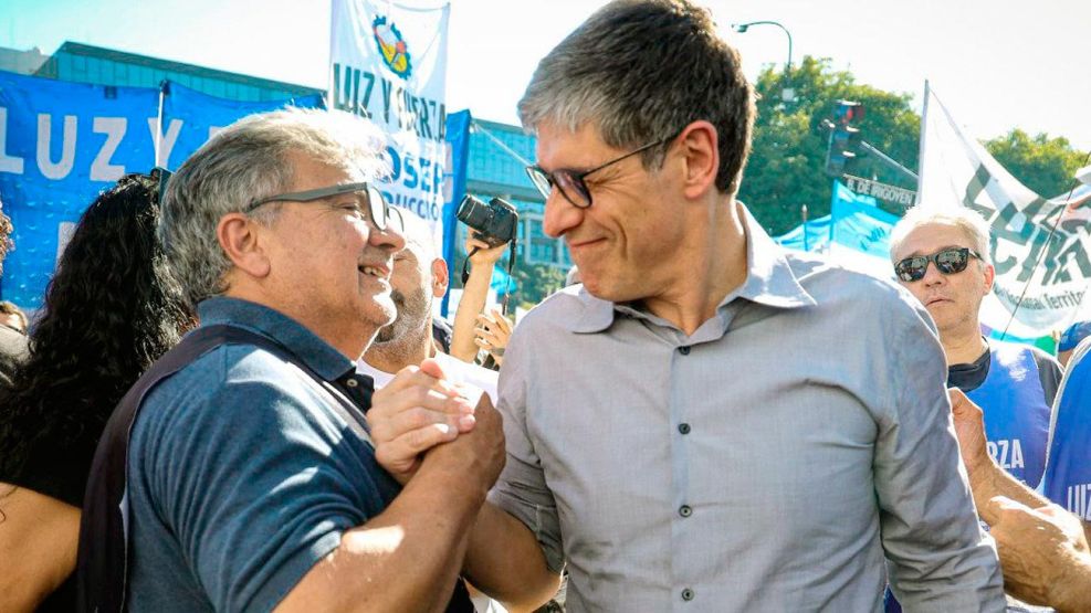 100525_abal_medina_x_g