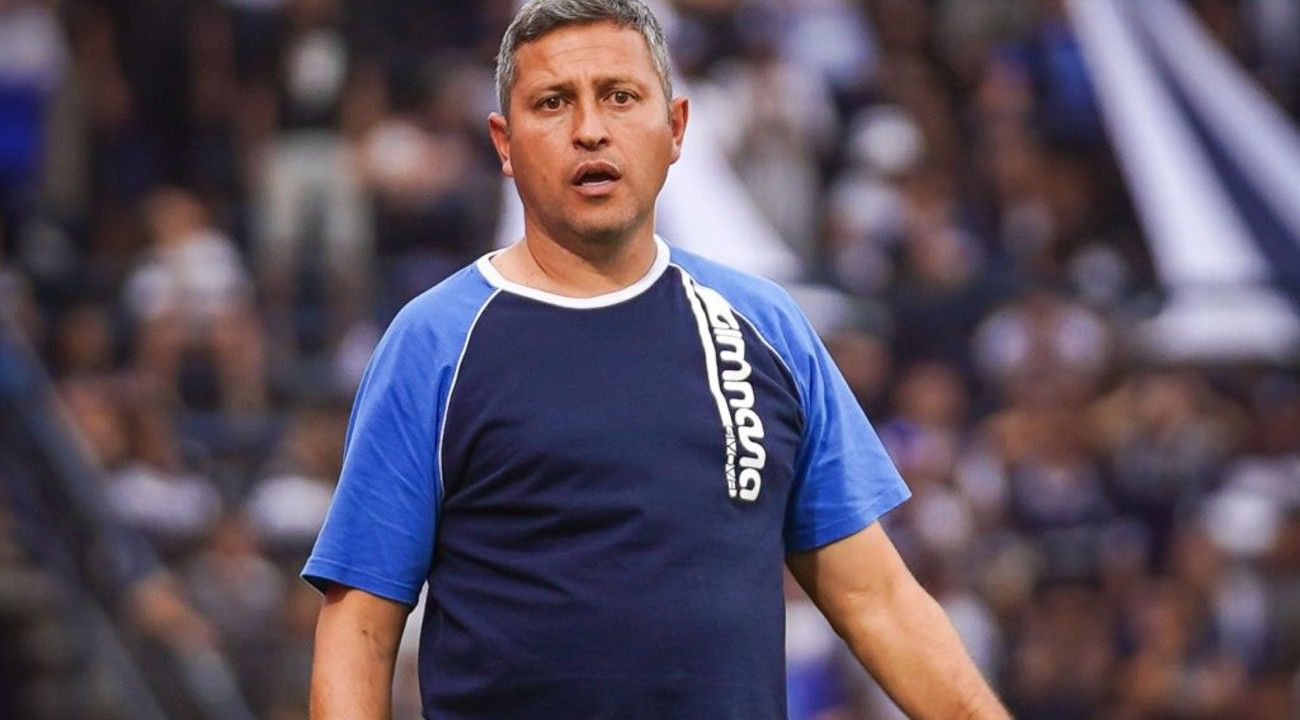diego-flores-2020893