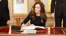 Reina Letizia: análisis de su cambio de firma y lo que revela sobre ella