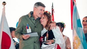 Daniel Passerini entrega reconocimiento