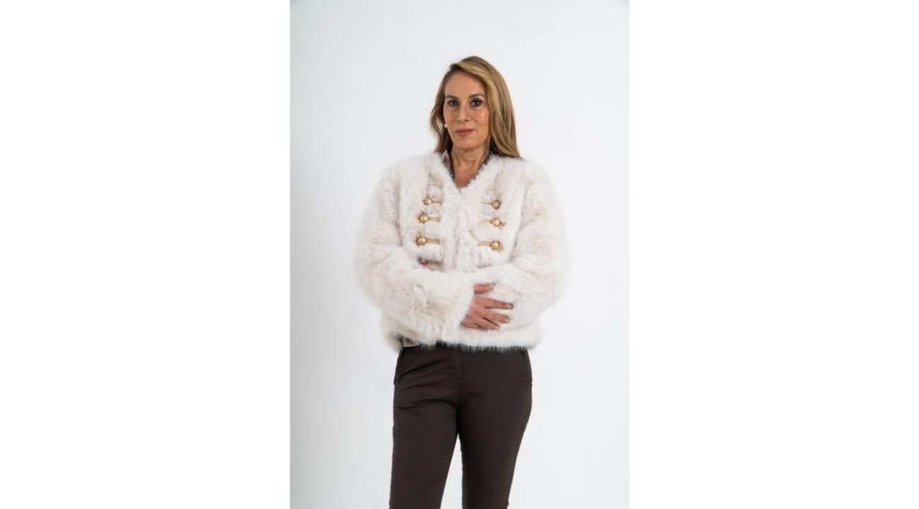 Isalowe redefine el invierno 2025: Elegancia y vanguardia en cada detalle.