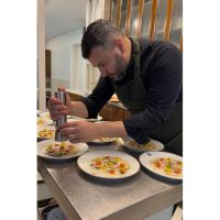 Luis Achucarro, Chef y emprendedor: La pasión por la gastronomía y la representación cultural