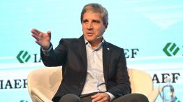 Luis Caputo en el 42º Congeso Anual de IAEF