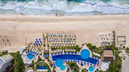 Cómo es la propuesta de lujo sensorial frente al Caribe mexicano