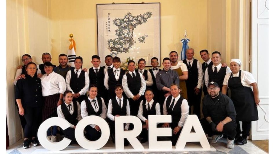 Luis Achucarro, Chef y emprendedor: La pasión por la gastronomía y la representación cultural