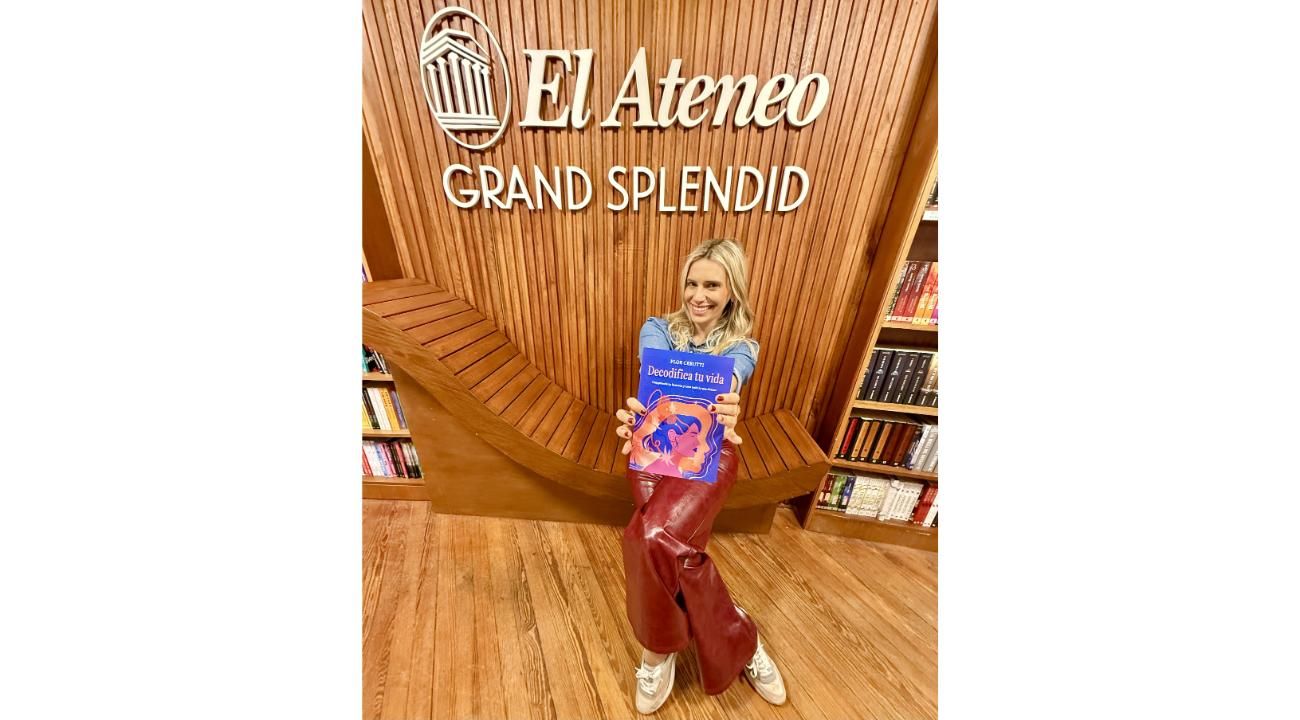 Flor Cerutti presenta su primer libro: una mirada íntima sobre la decodificación y la vida