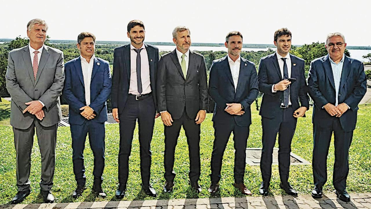 Un grupo de gobernadores se reunió en Entre Ríos en el marco de un encuentro del CFI.  | Foto:Cedoc.