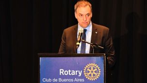 Manuel Adorni en el Rotary Club20250514