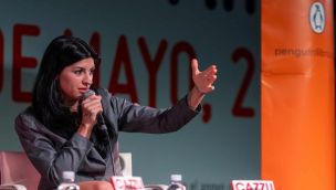 Cazzu presentó su libro Perreo 20250514
