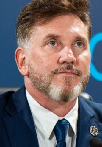 Alejandro Domínguez
