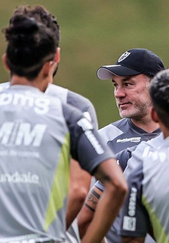 Milito en practica Mineiro