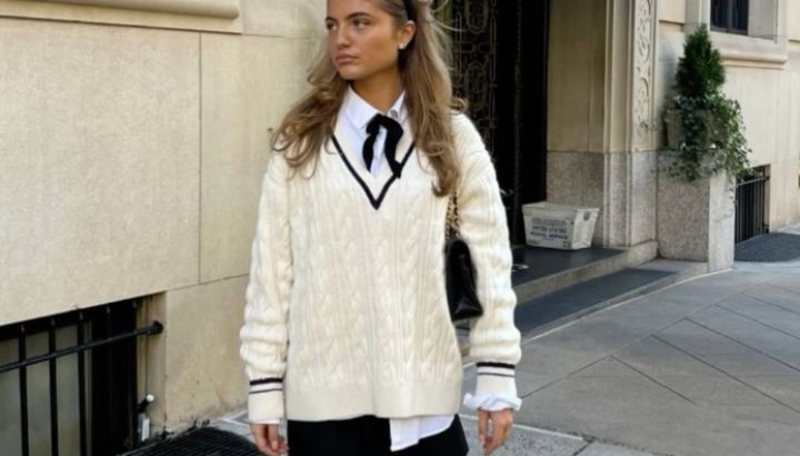 Sweater y falda: cómo llevar la dupla imbatible