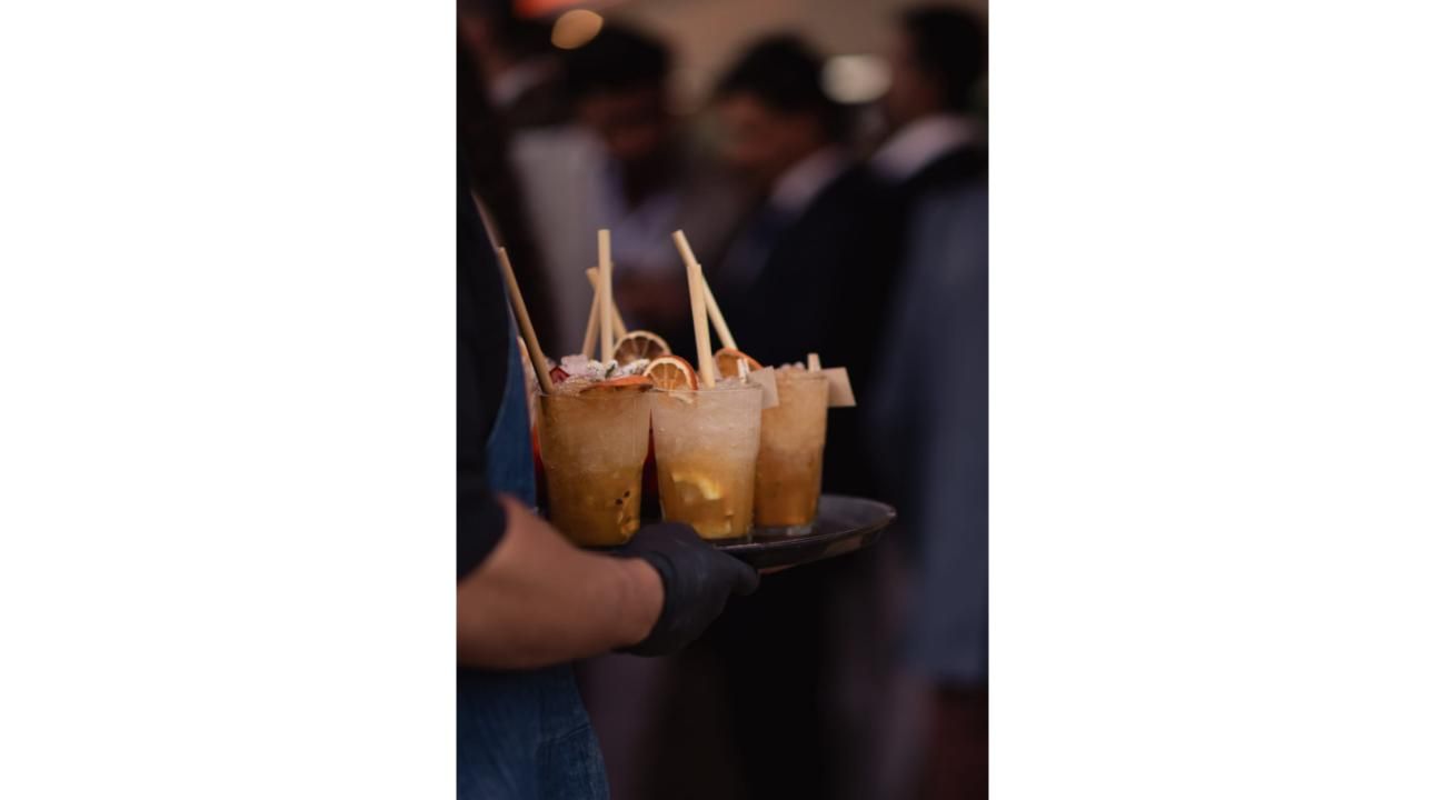 American Bar: El arte de brindar con estilo.
