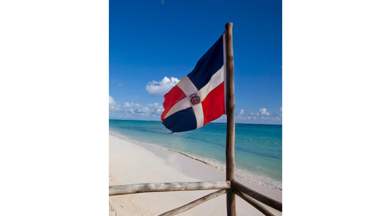 "Descubre los Mejores Destinos Turísticos de República Dominicana con Quinteros Viajes".