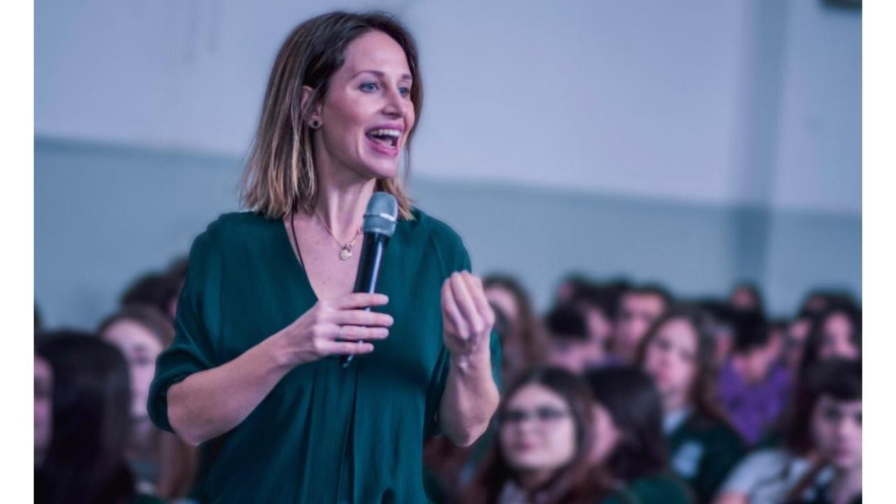 “LA EDUCACION Y EL FUTURO DEL PAIS”. | Foto:CEDOC