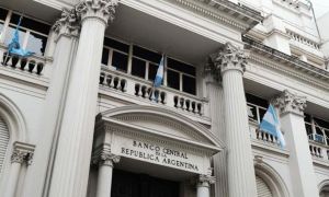 El BCRA endurece las condiciones para las ON y complica el acceso de dólares a las empresas