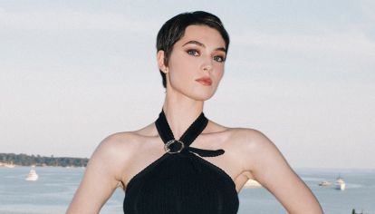 Las sombras clásicas doradas estuvieron fuera de las pasarelas y del street style por un tiempo, y en el festival de cine francés parece ser un común denominador.