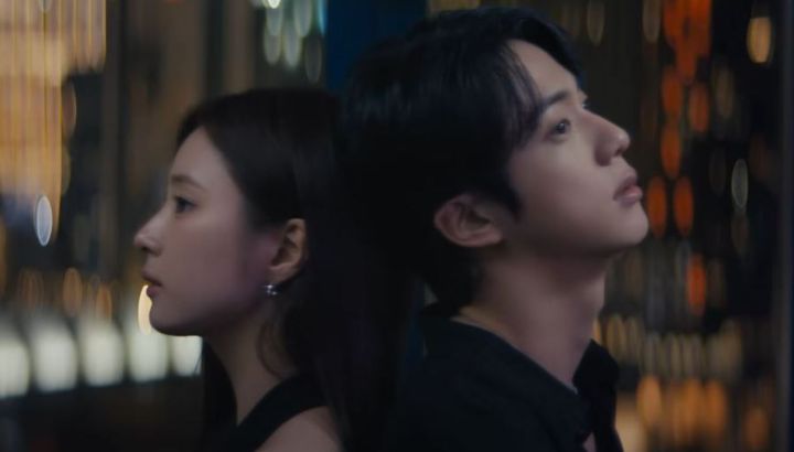 Quién es la mujer que aparece en el video de "Don't Say You Love Me" de Jin de BTS