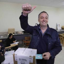 El candidato a legislador  por LLA Manuel Adorni, voto hoy  en el marco de las elecciones  legislativas de la Ciudad  Autónoma de Buenos Aires. FOTO:  DANIEL VIDES/NA | Foto:NA