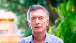 Macri en el video fake de IA difundido por cuentas libertarias "llamando a votar por Adorni"...