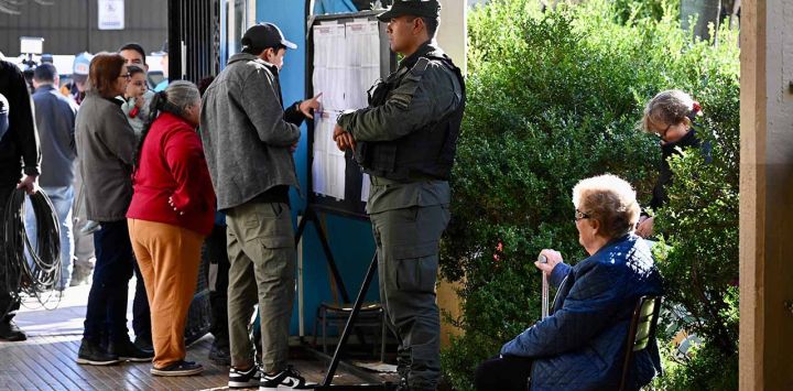 Porteños votan en el marco de las elecciones  legislativas de la ciudad. 
