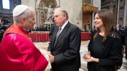 Petovello y Werthein se reunieron con Leon XIV