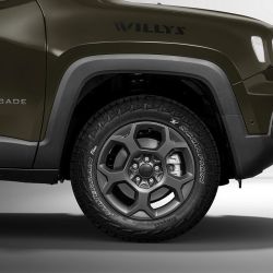 El Renegade tope de gama le rinde homenaje al Jeep Willys.