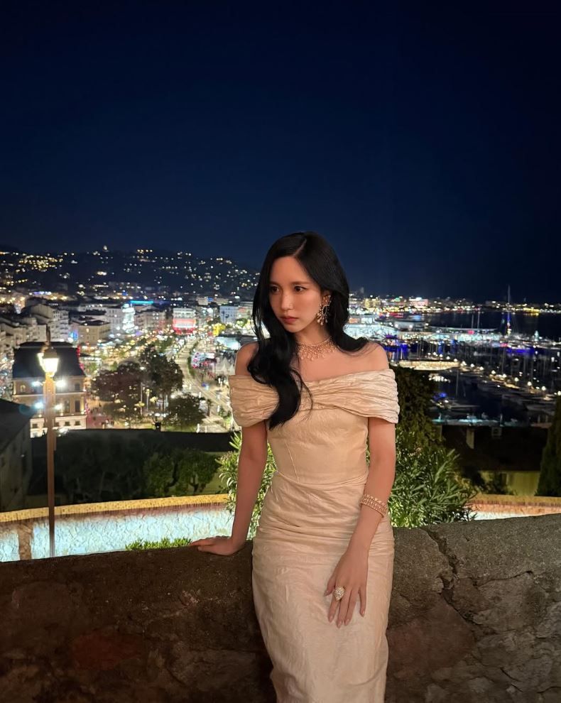Mina en el Festival de Cannes por Boucheron
