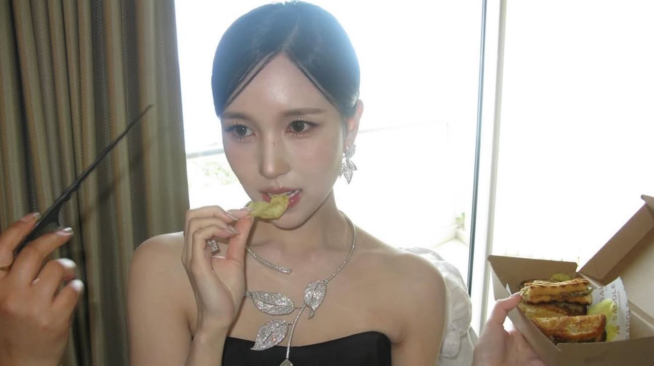 Mina en el Festival de Cannes por Boucheron