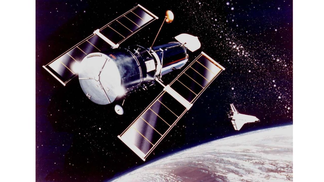 1990 Lanzamiento Del Telescopio Espacial Hubble Telescopio Hubble