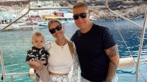 Las tiernas postales de Beltrán, el hijo de Alejandro Fantino y Coni Mosqueira, desde sus vacaciones en el Mediterráneo