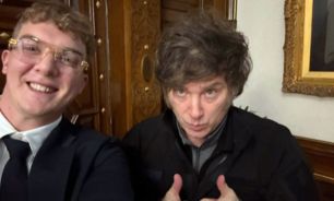 Javier Milei y Hayden Davis, el joven apuntado como el creador de $Libra