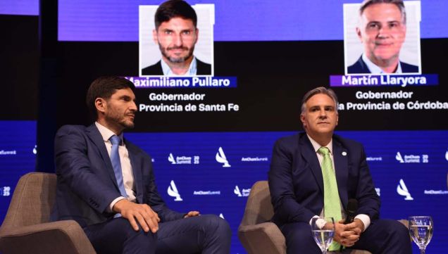 Foro de Amcham Summiit 2025 panel de Pullaro y Llaryora20250520