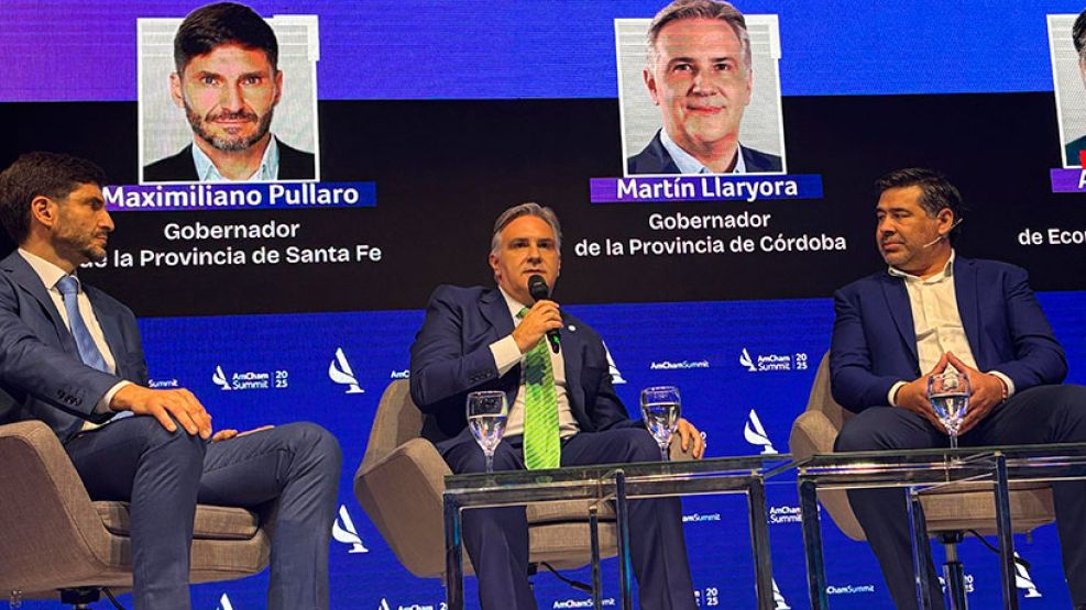 Llaryora en AmCham Summit