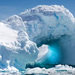 La capa de hielo de la Antártida aumento su masa.