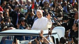 El papa León XIV durante su primera audiencia general