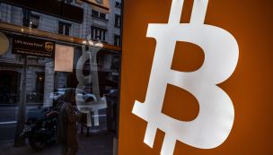 Bitcoin Nears $90,000 as Crypto Market Exceeds Pandemic-Era Peak