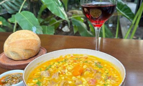 Los mejores lugares para ir a comer este 25 de Mayo20250521