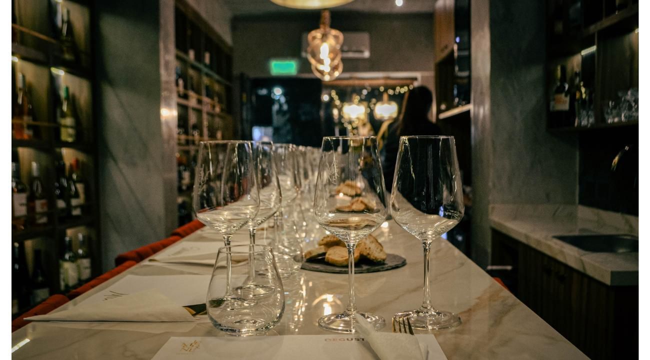 Le Morne Vinería: más de 100 etiquetas de ron en una experiencia única en Argentina.