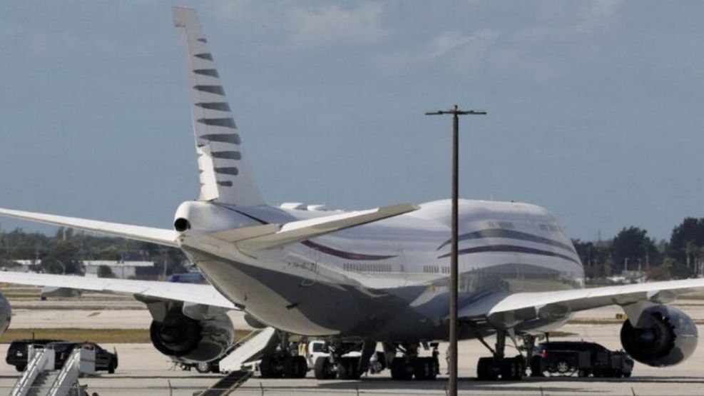 Cómo luce el interior del lujoso avión de US$400 millones que Qatar le obsequió a Donald Trump