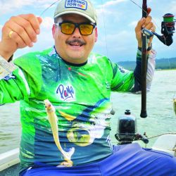 El Club Tucumán Pesca y Regatas se destaca por su prolijidad y buenos servicios. Es el único que alquila botes. Un oasis en medio de las yungas.