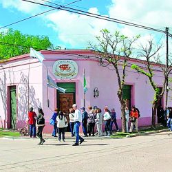 l encanto de estas viejas construcciones, su gastronomía campestre; y objetos, mobiliarios y testimonios de vieja data resultan ideales para una salida diferente.