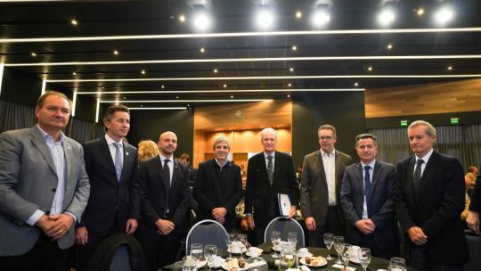 Caputo, en la Bolsa de Comercio de Córdoba: “Ahora se va a poder controlar mucho mejor”