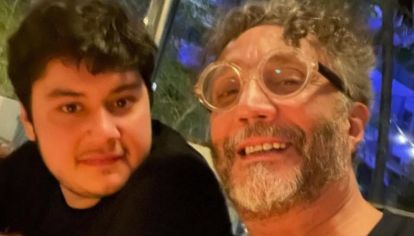 Rodeado de música, cine y arte desde pequeño, el joven supo cómo abrirse paso por su cuenta.